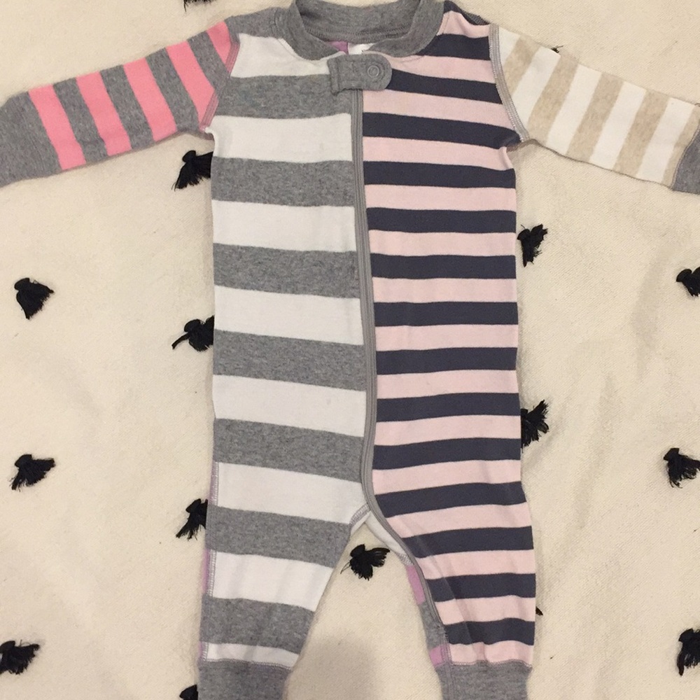 Hanna Andersson baby sleeper stripes 6-9 months